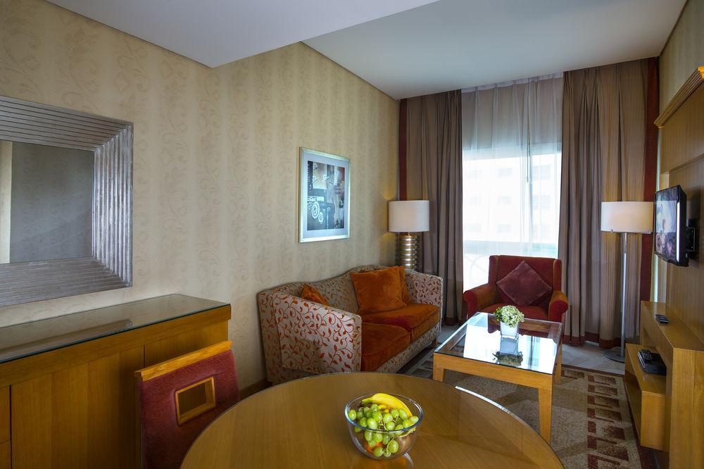 Time Opal Hotel Apartments Dubai Dış mekan fotoğraf