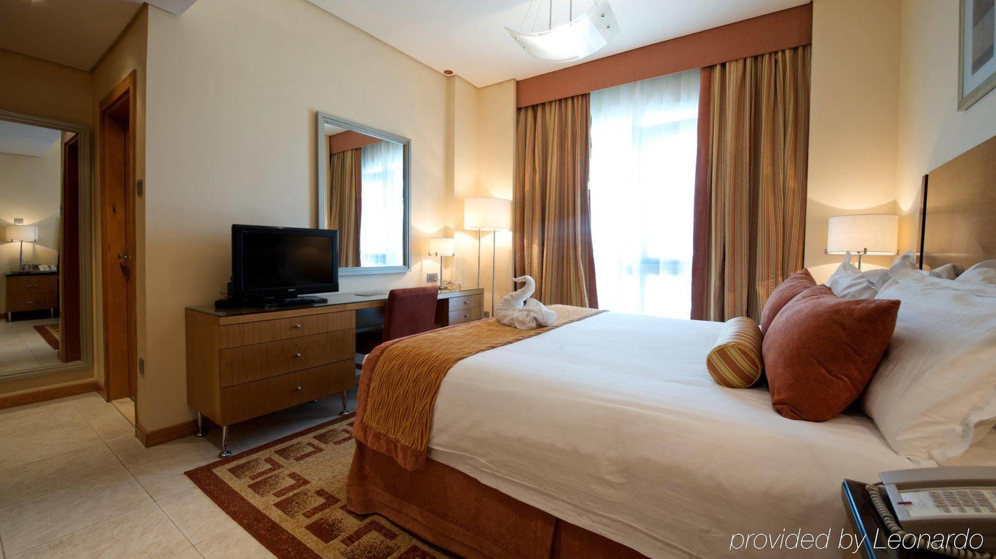 Time Opal Hotel Apartments Dubai Oda fotoğraf